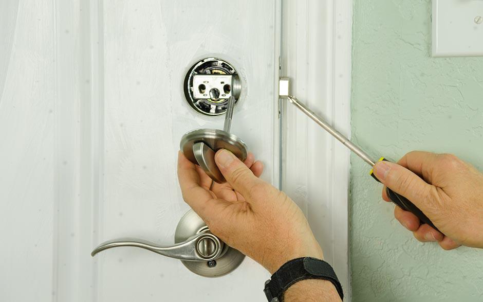 combien coute un serrurier pour ouvrir une porte Vigneux-sur-Seine